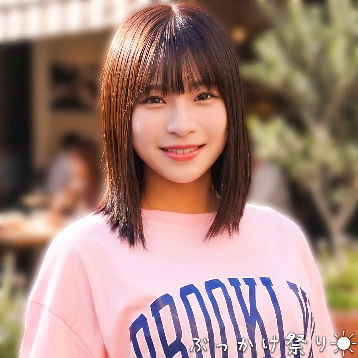 溝端恋 | 大注目！女子大生で楽しむ中出し エロすぎる場面カット(orecz573)-表紙